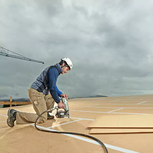Why North Chicago Business Owners Choose North Chicago Roofing for Roof Replacement?